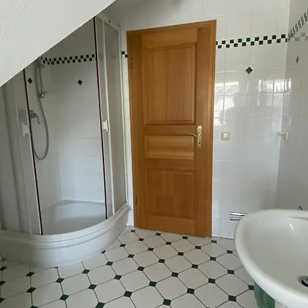 Stoertebekerstrasse 9 - 5 公寓 *