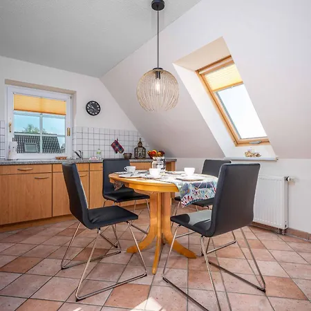 Stoertebekerstrasse 9 - 5 Zingst