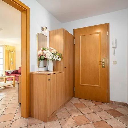 Stoertebekerstrasse 9 - 5 *